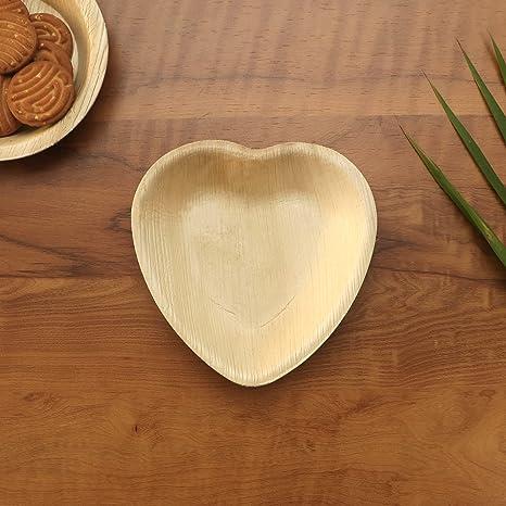 100 pcs  7'' Palm Leaf Plate heart shape - 100 pcs